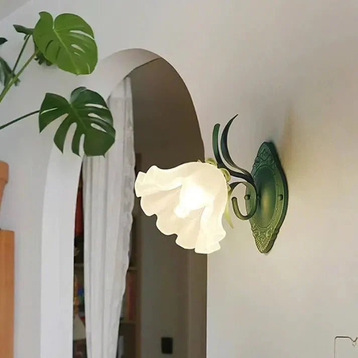 Kaede – Klassische Retro-Blumenleuchte