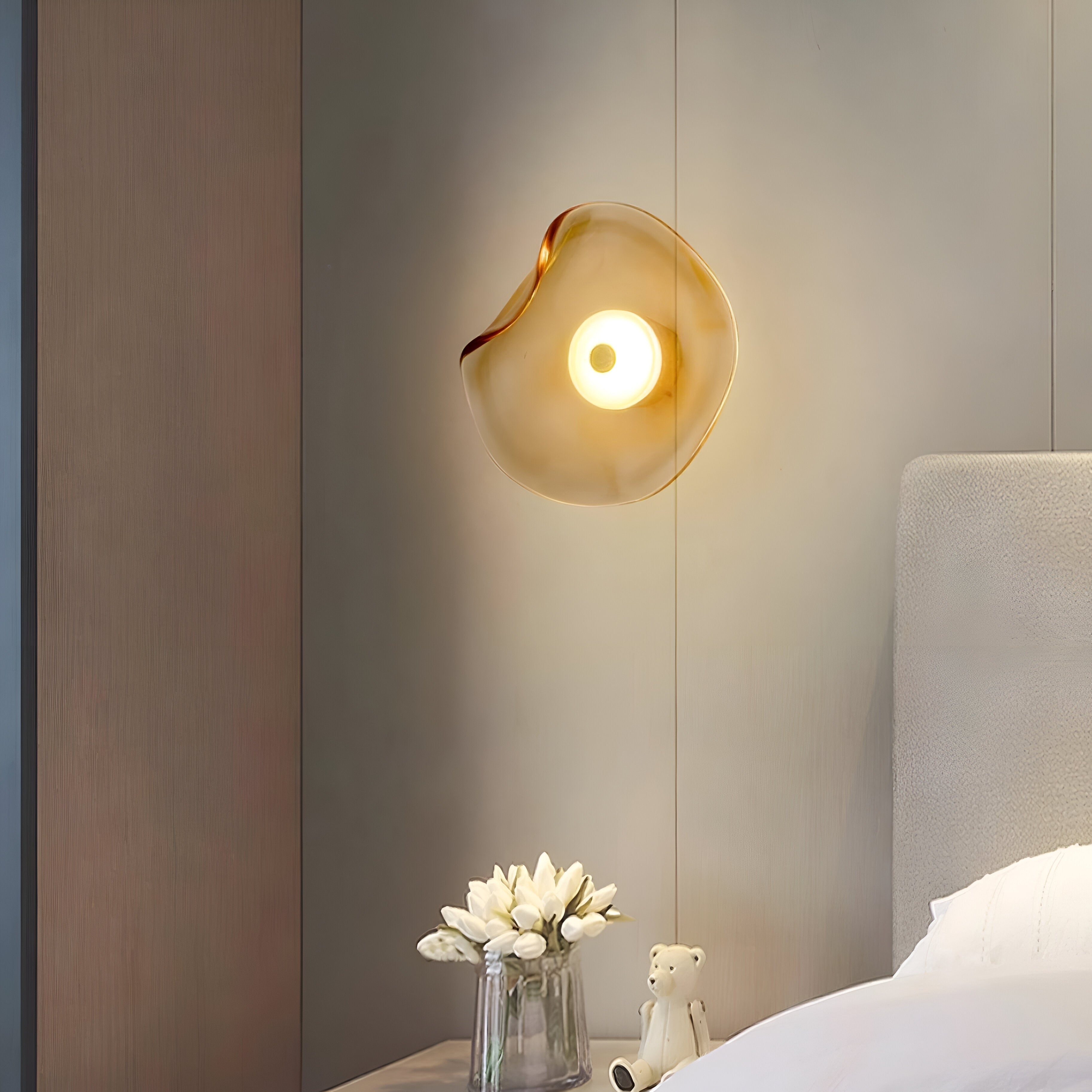 Yuki – Elegante kleine Wandlampe