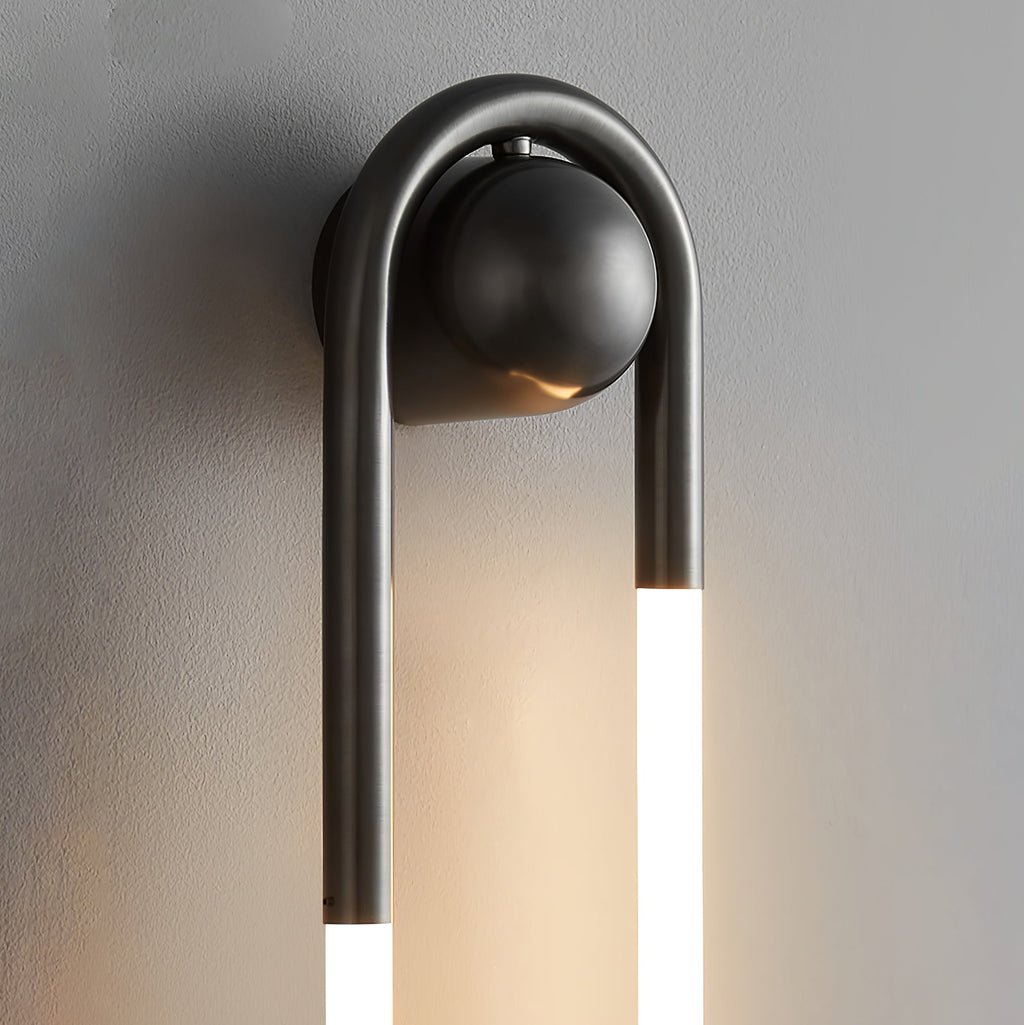 Runa – Elegante Kupfer-Wandleuchte