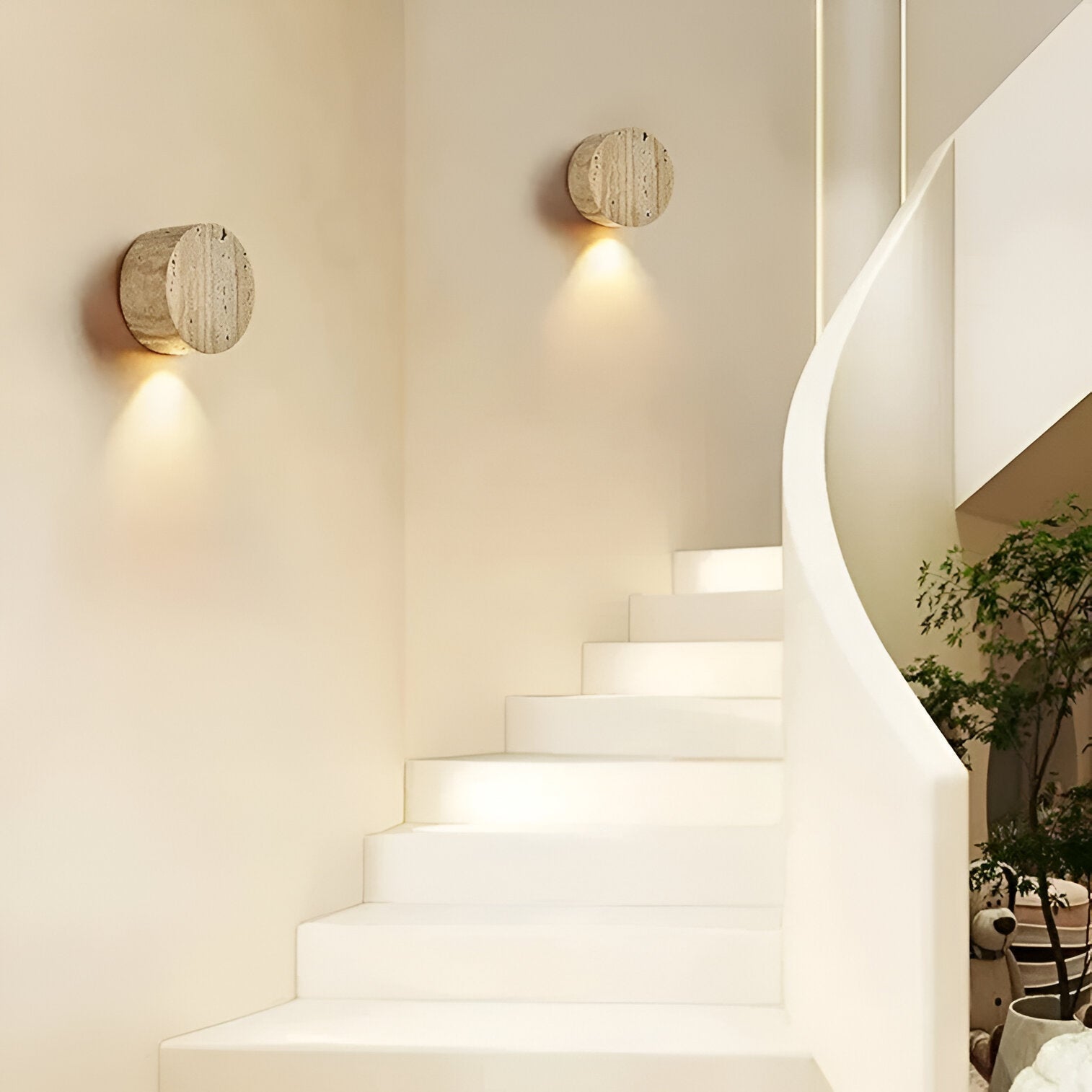 Sanya – Wabi Sabi Travertin-Wandleuchte