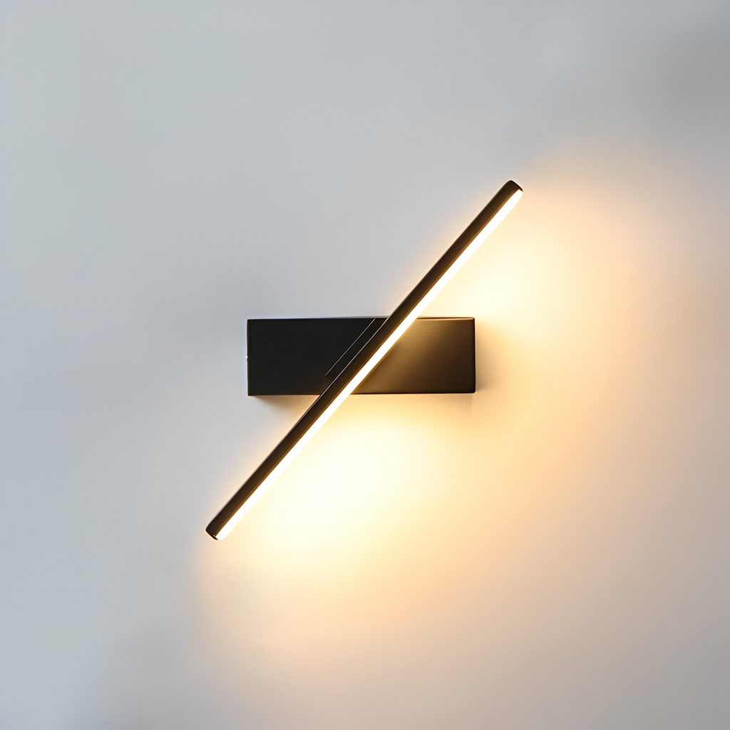 Akira – Drehbare LED-Wandleuchte