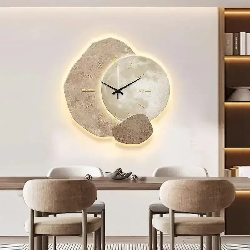 ZeitHolz – Stilvolle Holz-Wanduhr mit geräuschlosem Uhrwerk für ruhige Räume