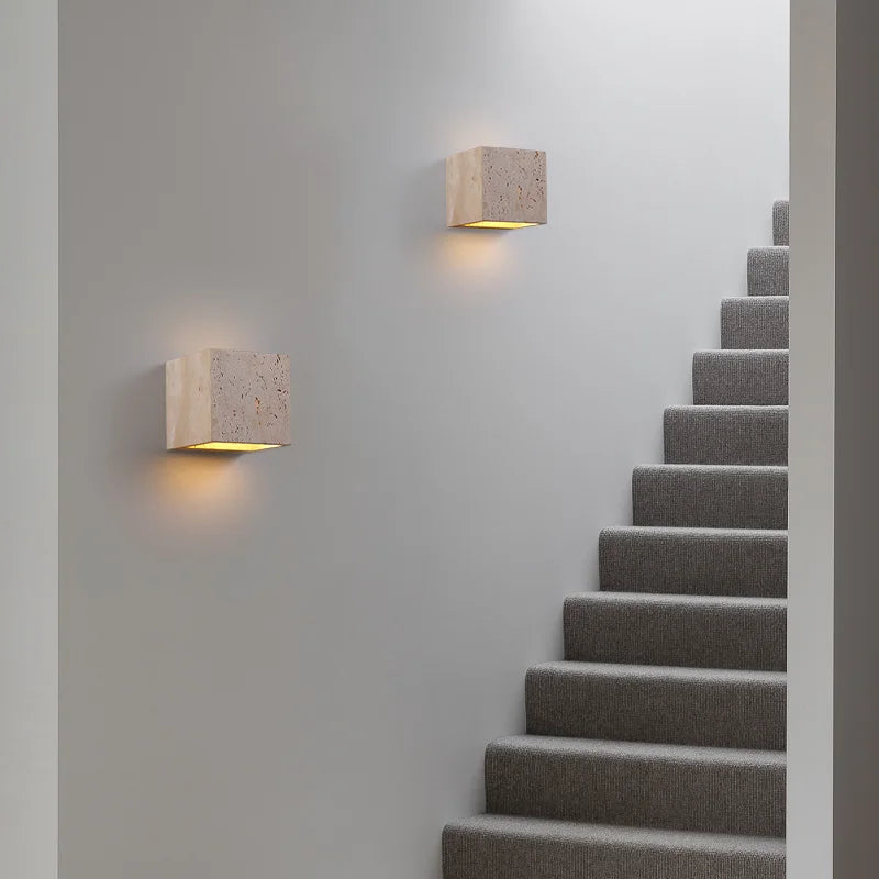 Kohana – Japanische Steinwandlampe