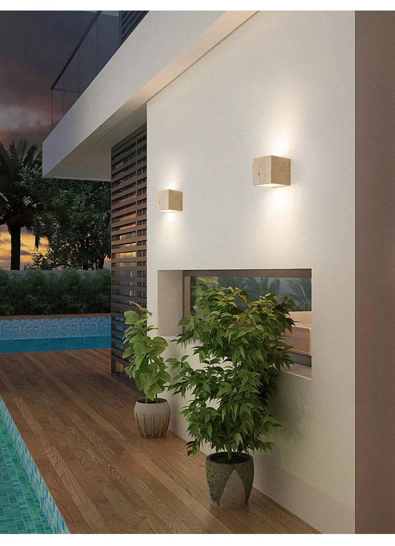 Kohana – Japanische Steinwandlampe