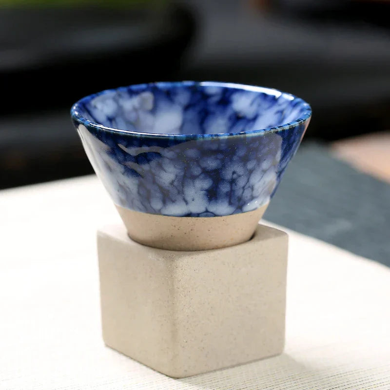 Japanische Keramiktasse – Handgefertigte Teeschale im Zen-Stil