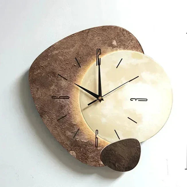 ZeitHolz – Stilvolle Holz-Wanduhr mit geräuschlosem Uhrwerk für ruhige Räume