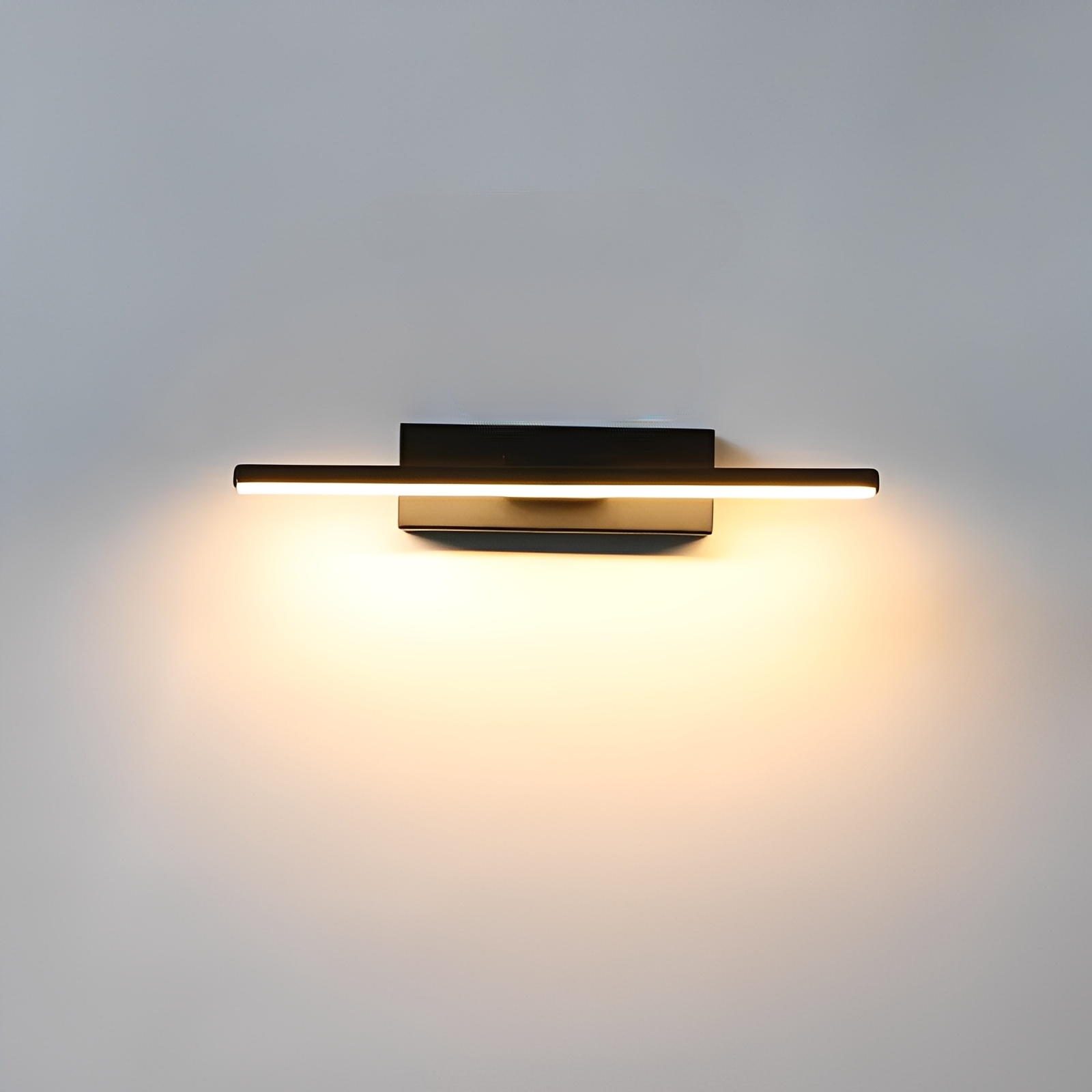 Akira – Drehbare LED-Wandleuchte
