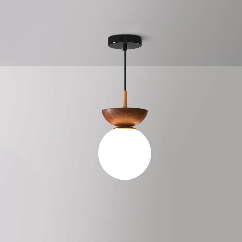 Nivara – Moderne Holz-Deckenleuchte