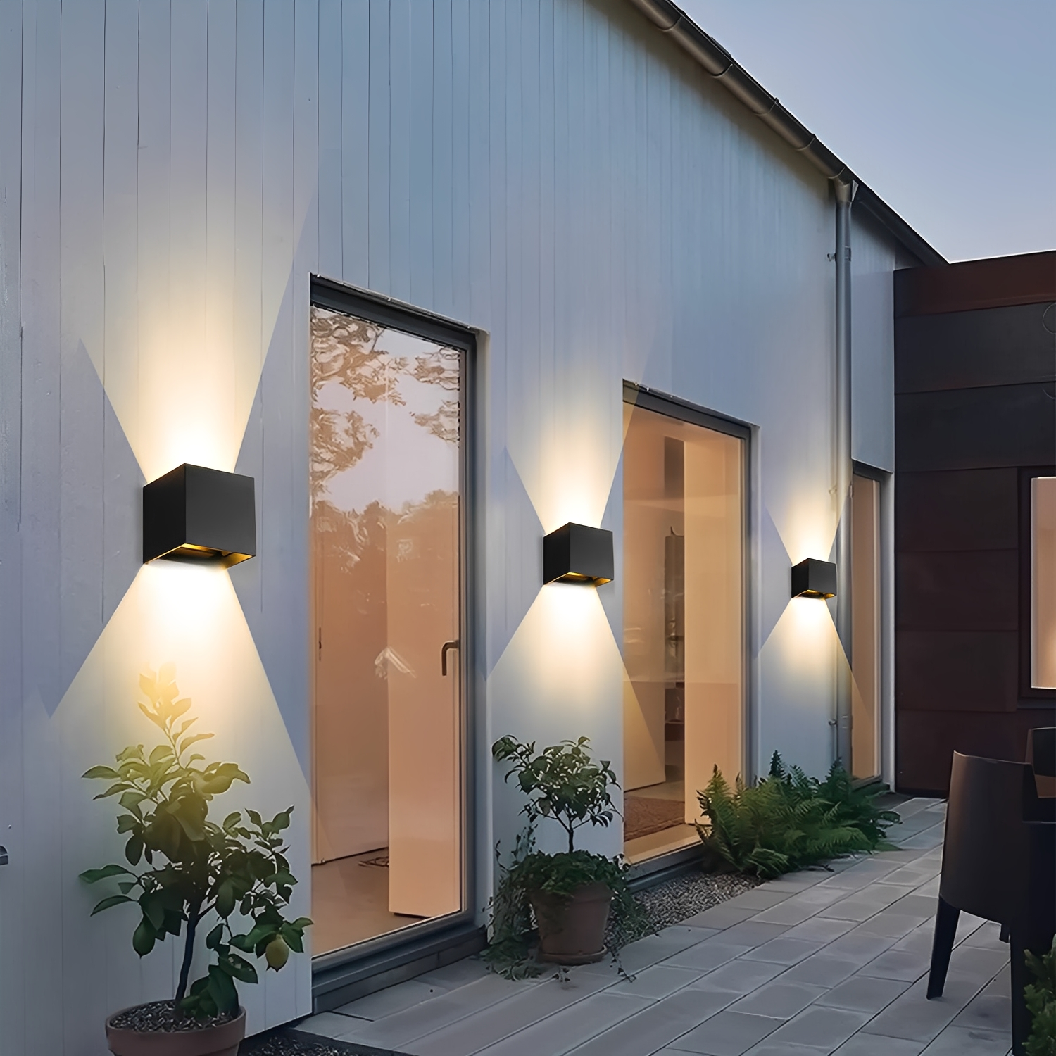 Rin – LED-Außenwandleuchte, wasserdicht