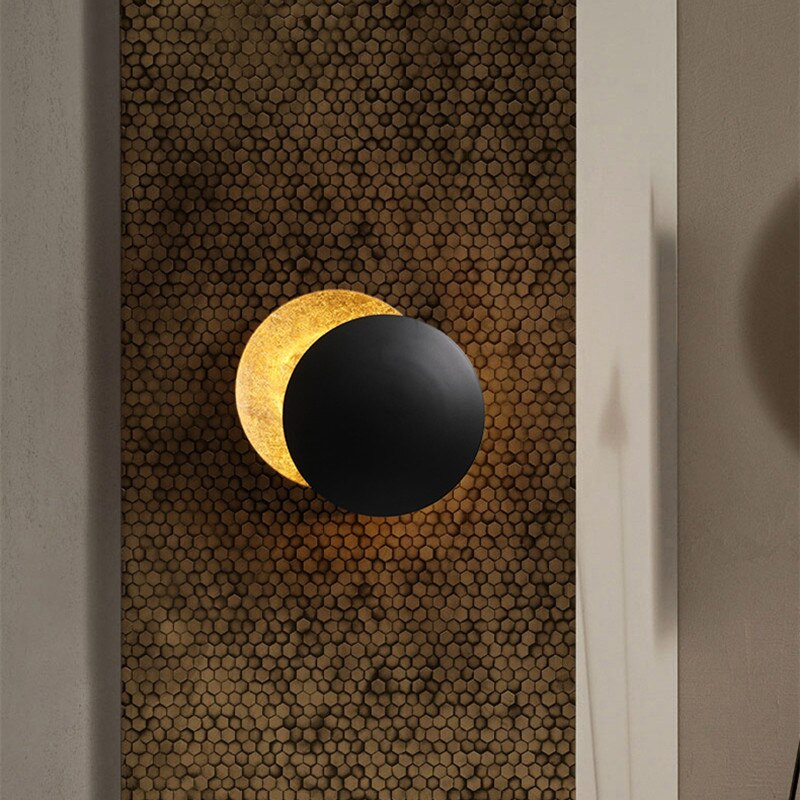 Selma – Nordische Mond-Lampe für das Lesen