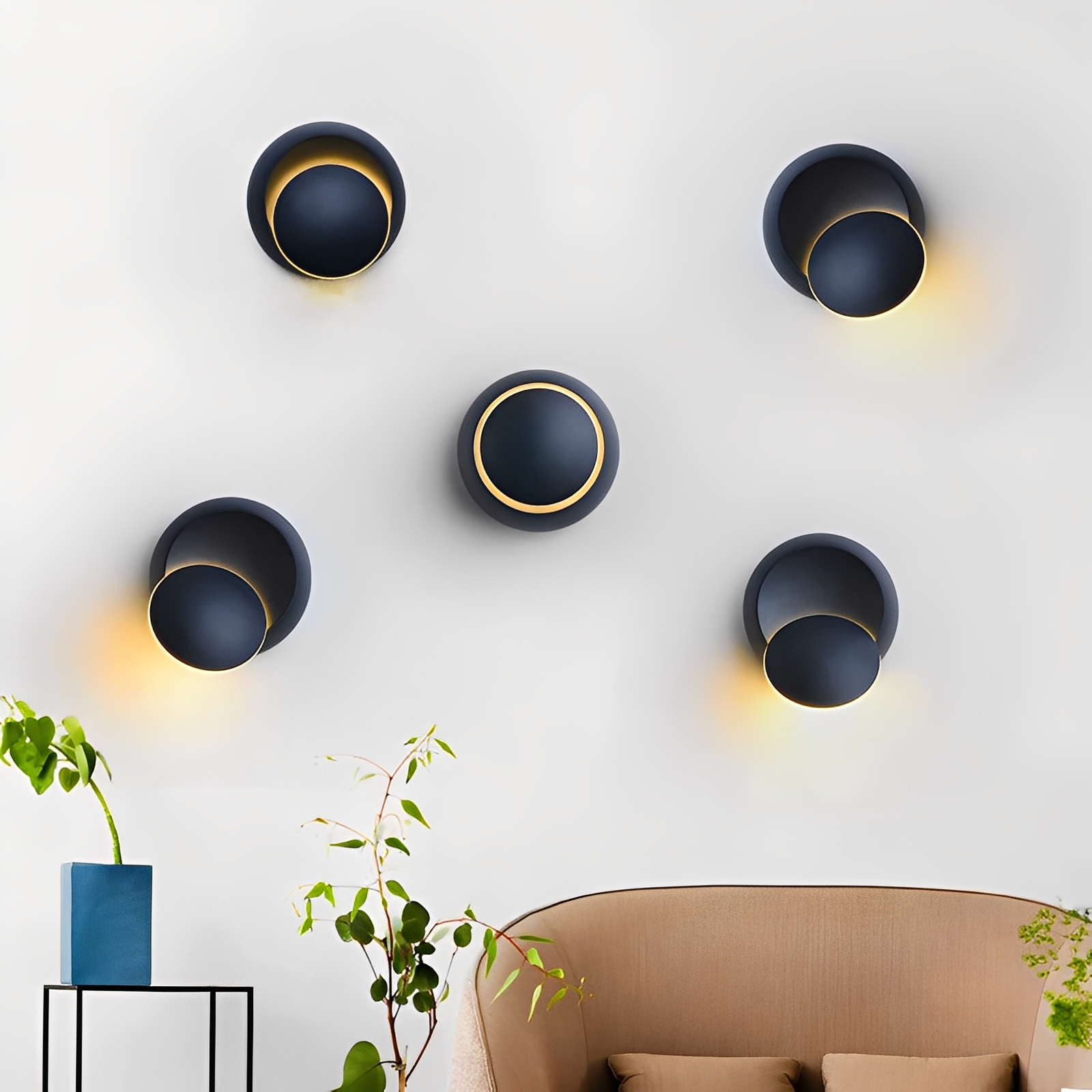 Rina – LED-Wandleuchte mit 360° Anpassung