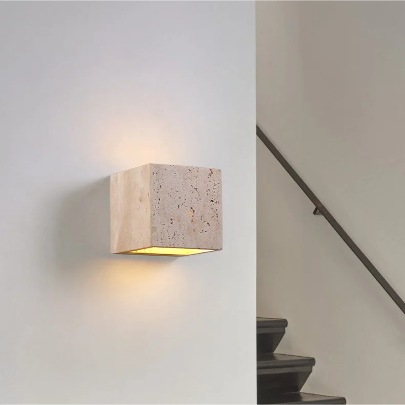 Kohana – Japanische Steinwandlampe