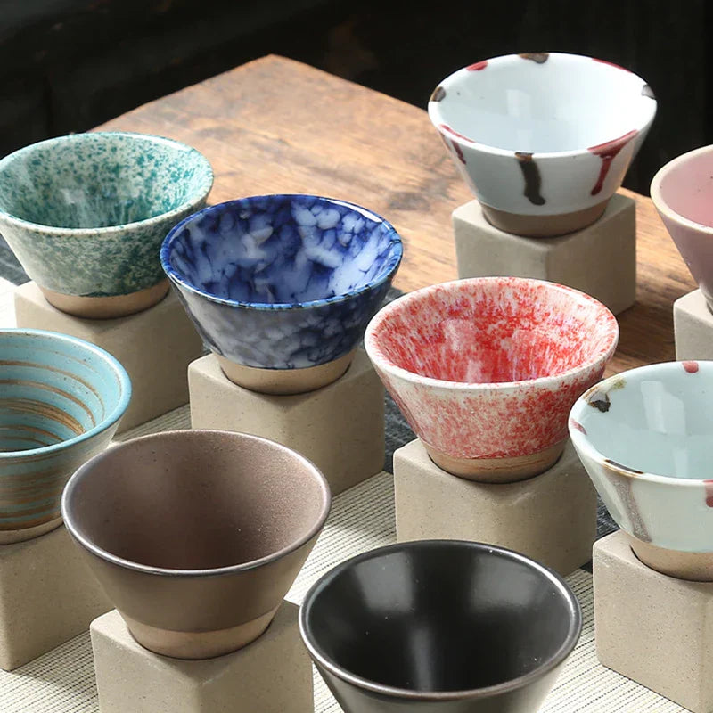 Japanische Keramiktasse – Handgefertigte Teeschale im Zen-Stil