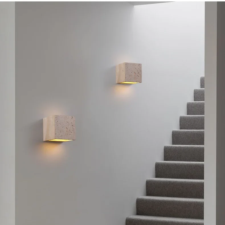 Kohana – Japanische Steinwandlampe
