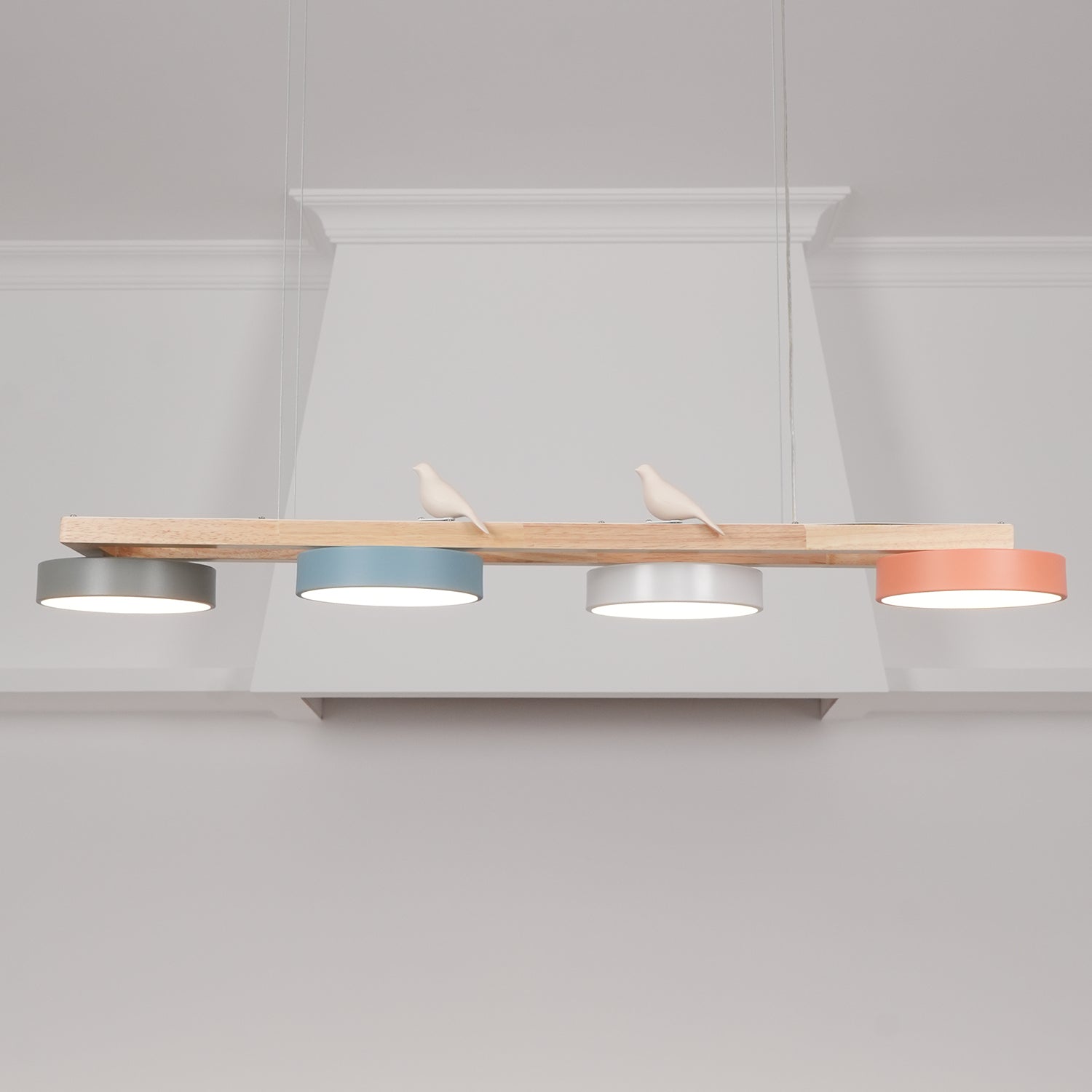 Elian – Moderne LED-Pendelleuchte aus Massivholz
