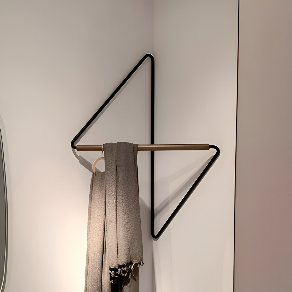 Mika – Minimalistischer Design-Eck-Kleiderständer