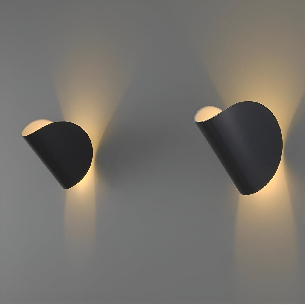 Arcuno – Verstellbare Metall-Wandlampe