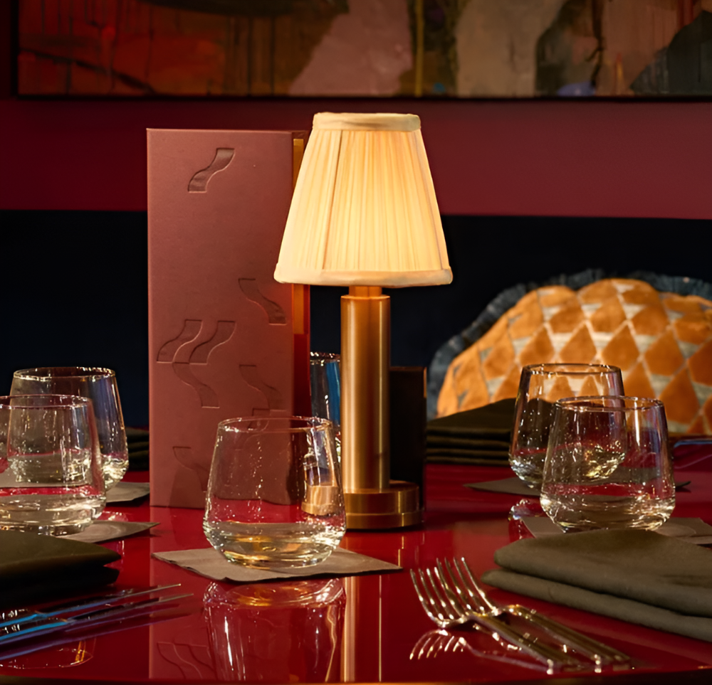 LumiGold – LED Schreibtischleuchte