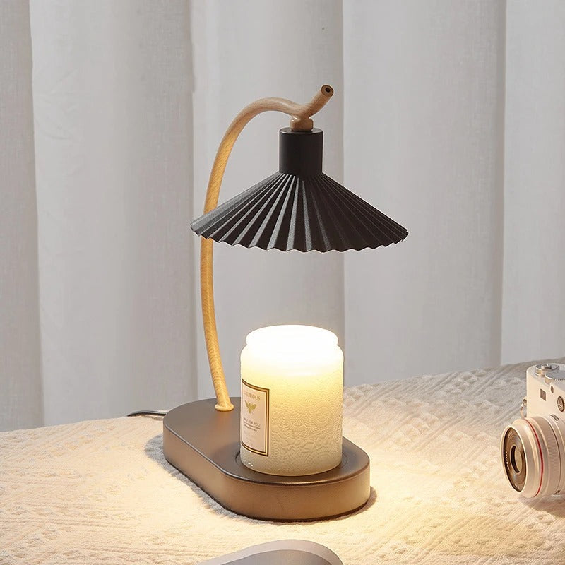 Vanessa – Kerzenwärmer-Lampe mit modernem Design