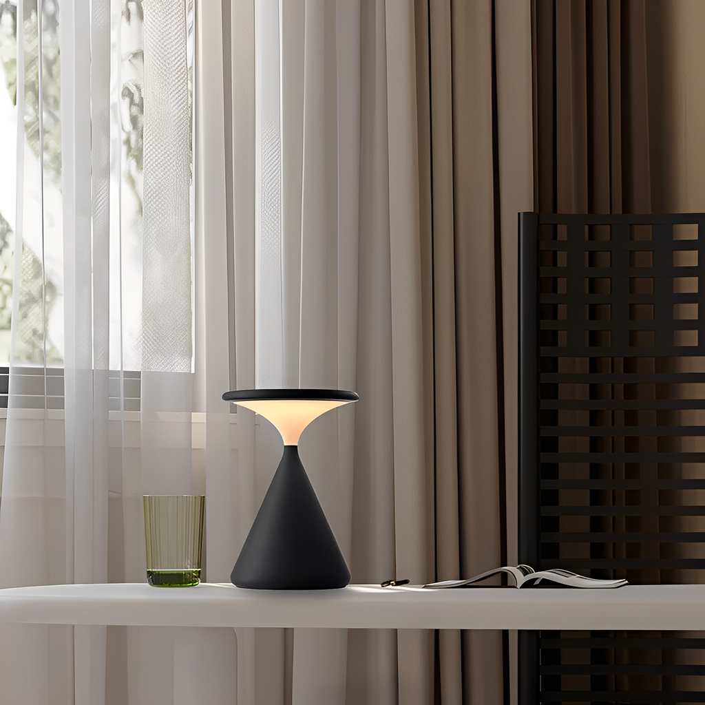 Kiri – Tragbare Mini-LED-Tischlampe