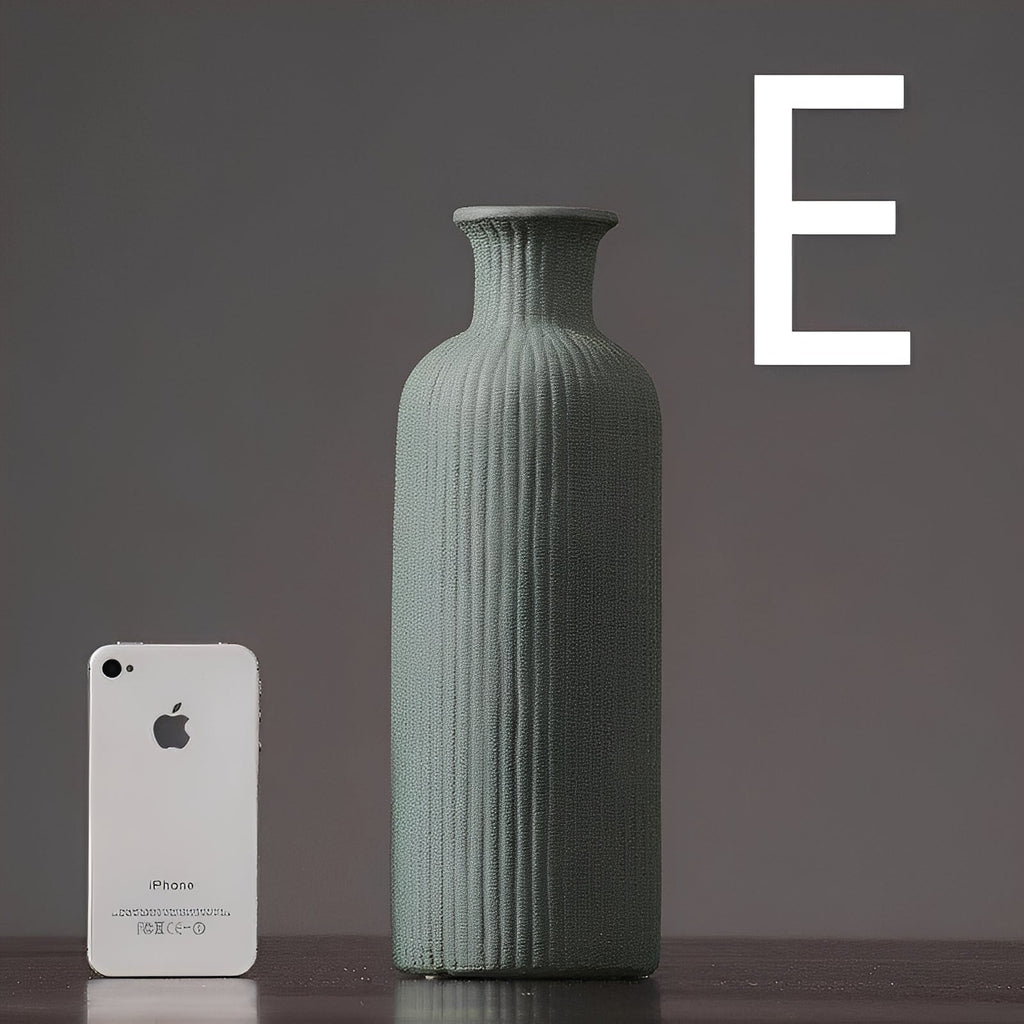 Etsu – Dekorative Keramikvase in verschiedenen Höhen