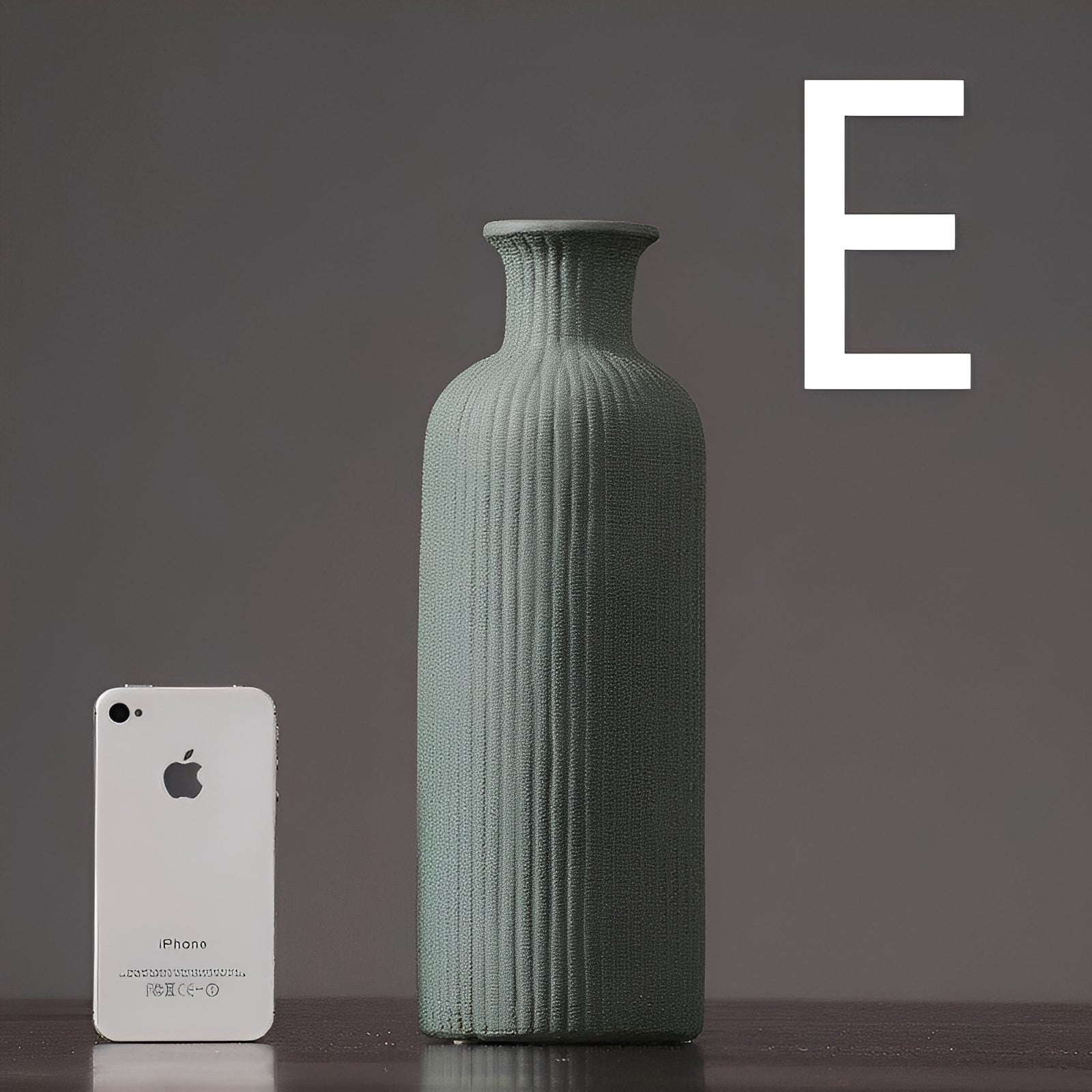 Etsu – Dekorative Keramikvase in verschiedenen Höhen