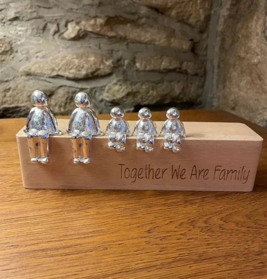 Skulptur Unendliches Familienband