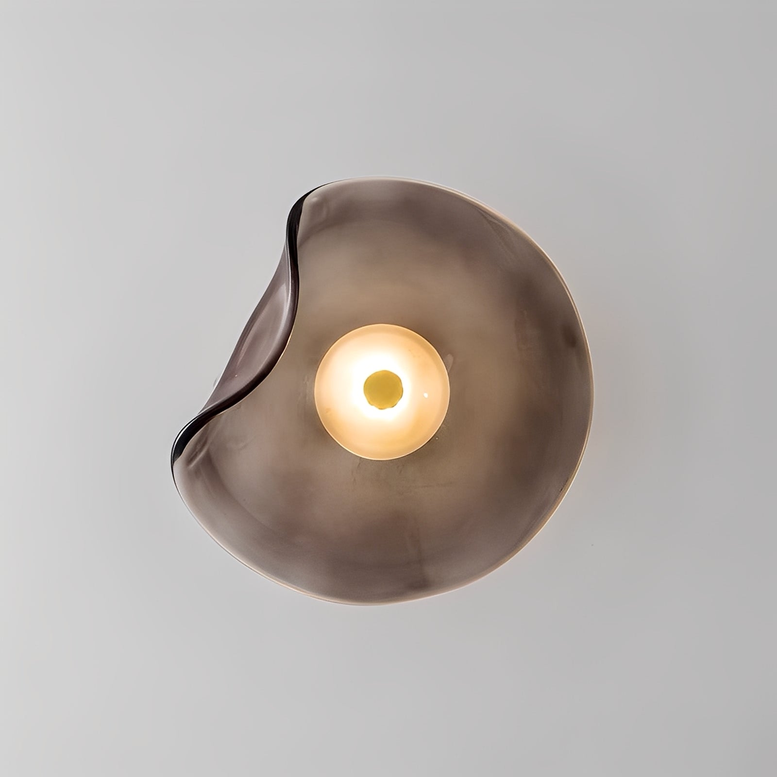Brise – Glas Wandlampe im modernen Stil