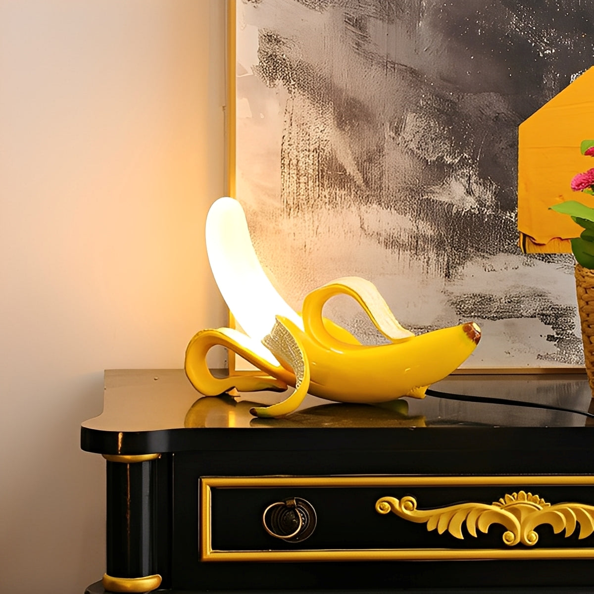 Ayano – Originelle Bananen-Tischleuchte