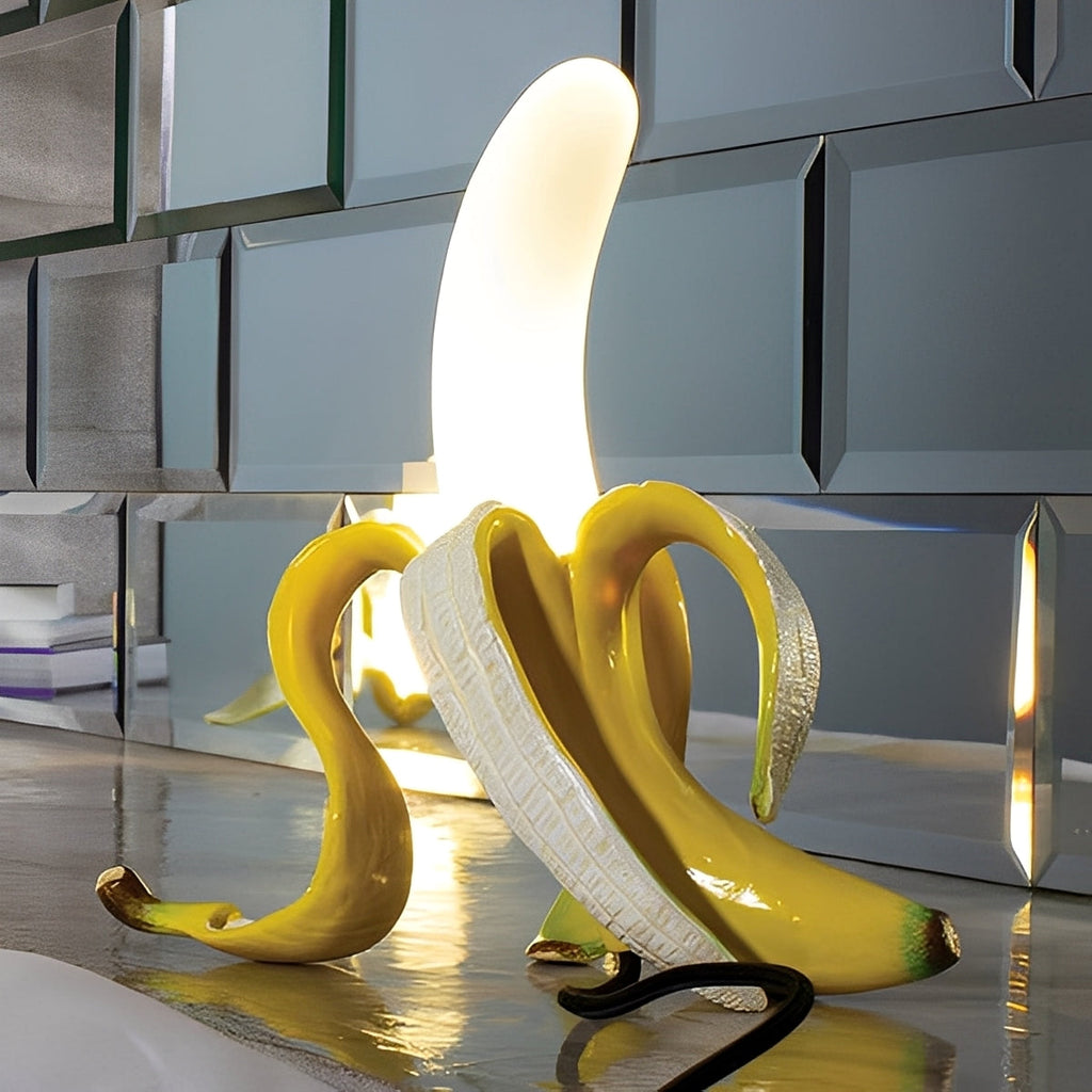 Ayano – Originelle Bananen-Tischleuchte