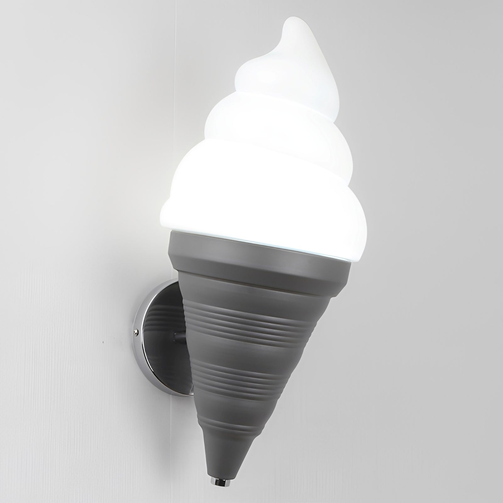 Gelato – Wandlampe im Eiscreme-Design für spielerische Wohnakzente