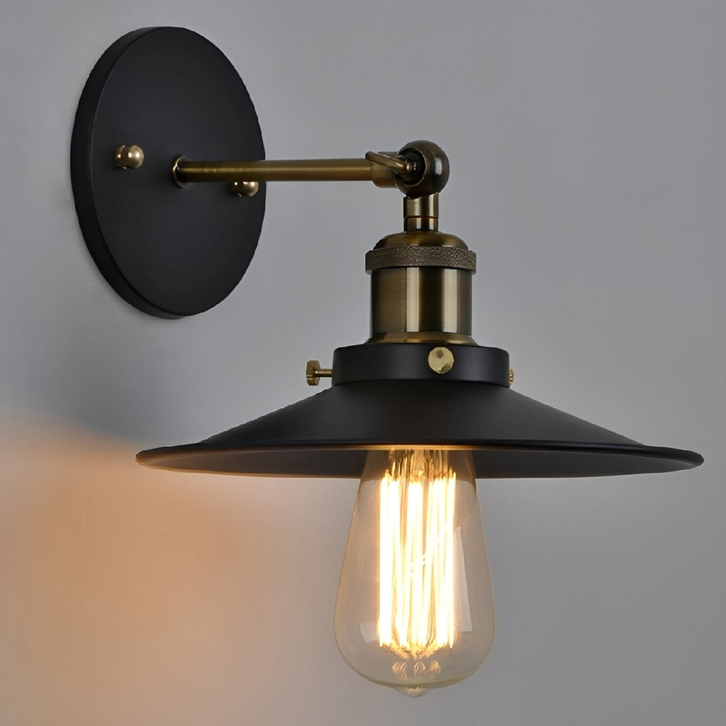 Rafael – Vintage Eisen-Wandleuchte