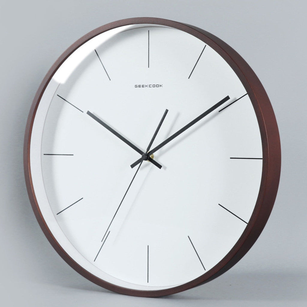 Miguel – Schlichte Nordische Wanduhr