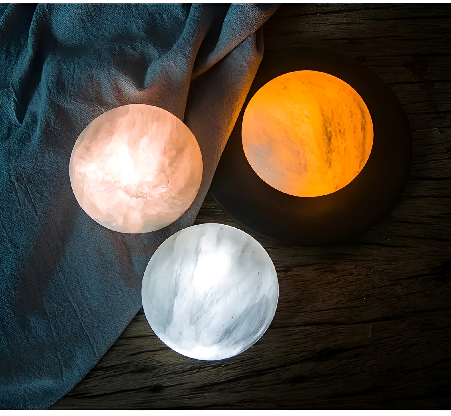 Selina – Mineralische Nachttischlampe