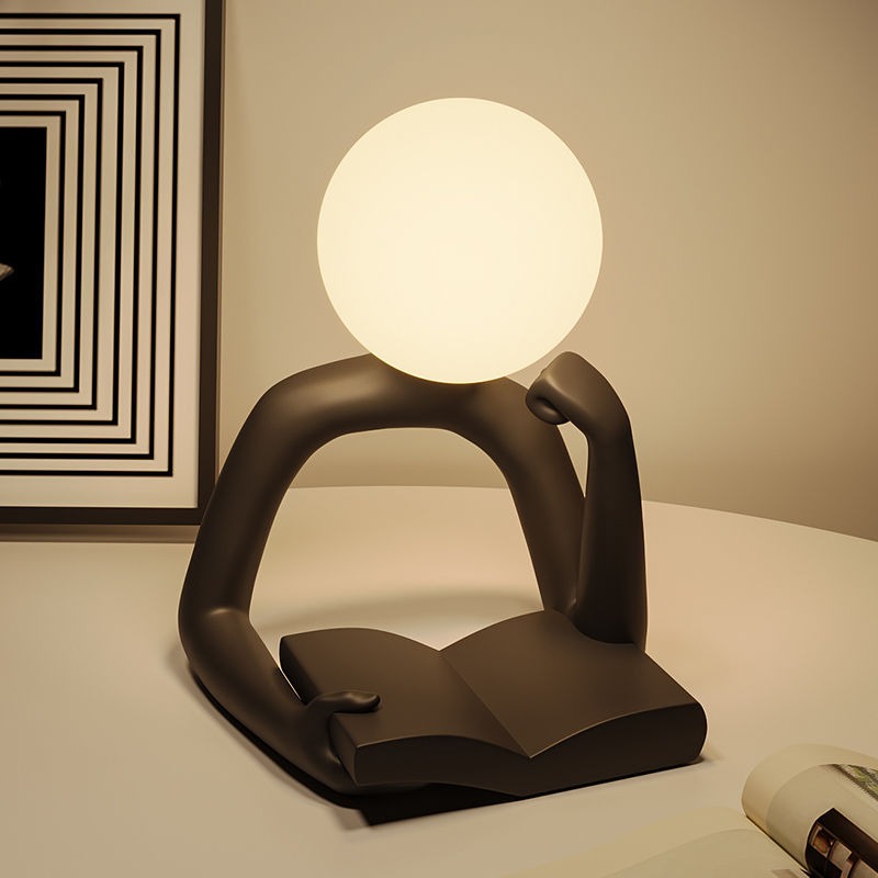 Lena – Moderne Leselampe mit kreativem Design