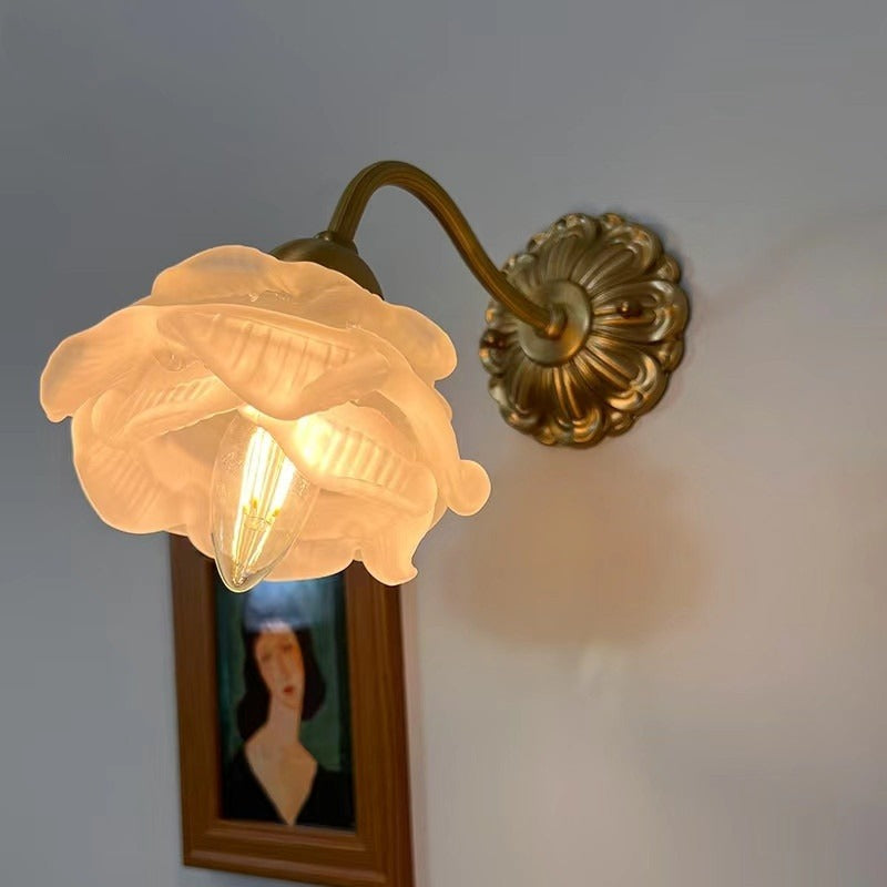 Elena – Klassische Kupfer-Wandleuchte