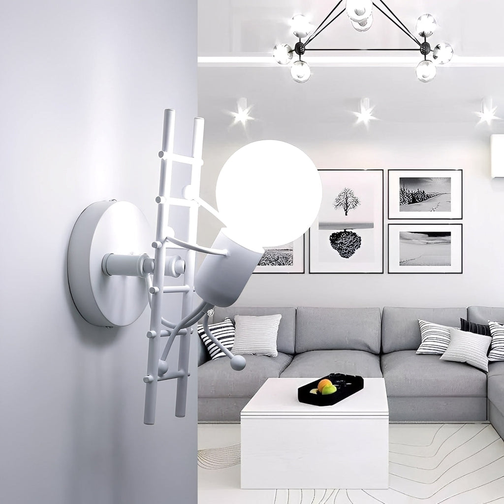 Nerio – Moderne Wandlampe in Treppenform