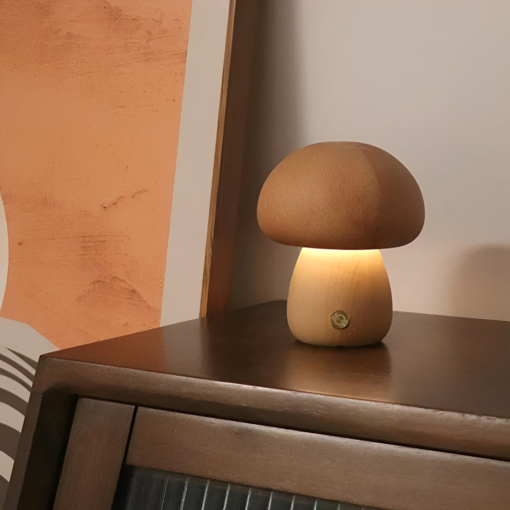 Grace – LED-Bettlampe in Pilzform aus Holz