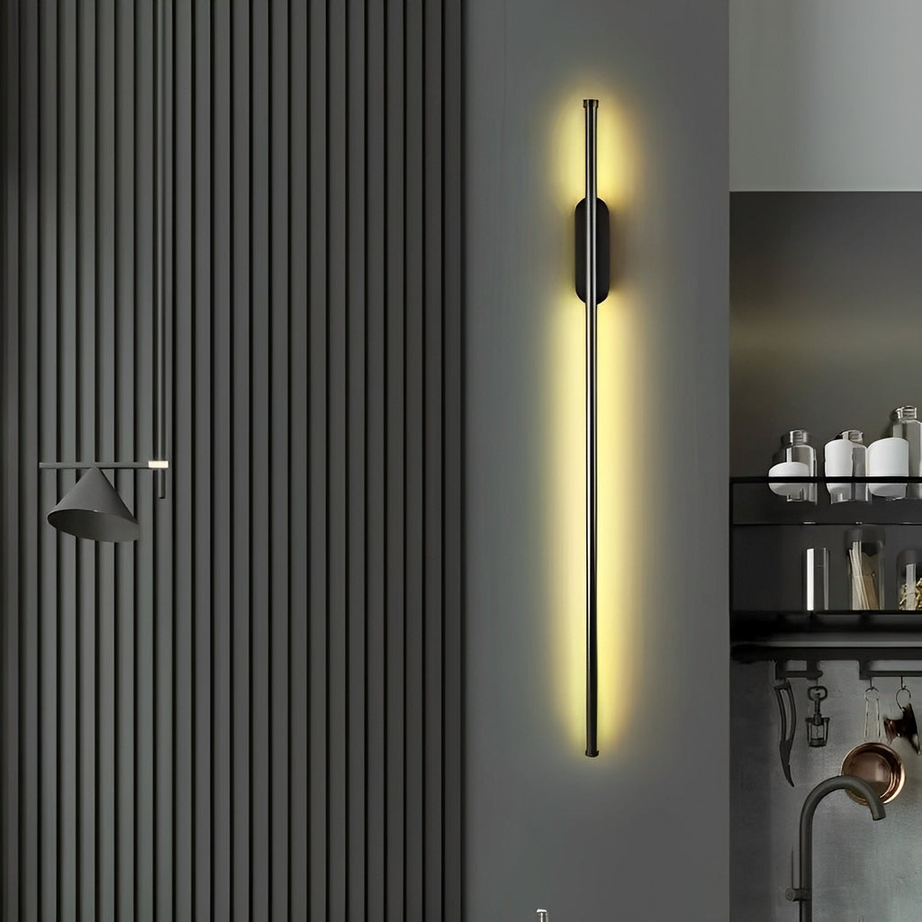 Janna – Zeitgemäße Wandlampe mit geradlinigem Design aus Aluminium