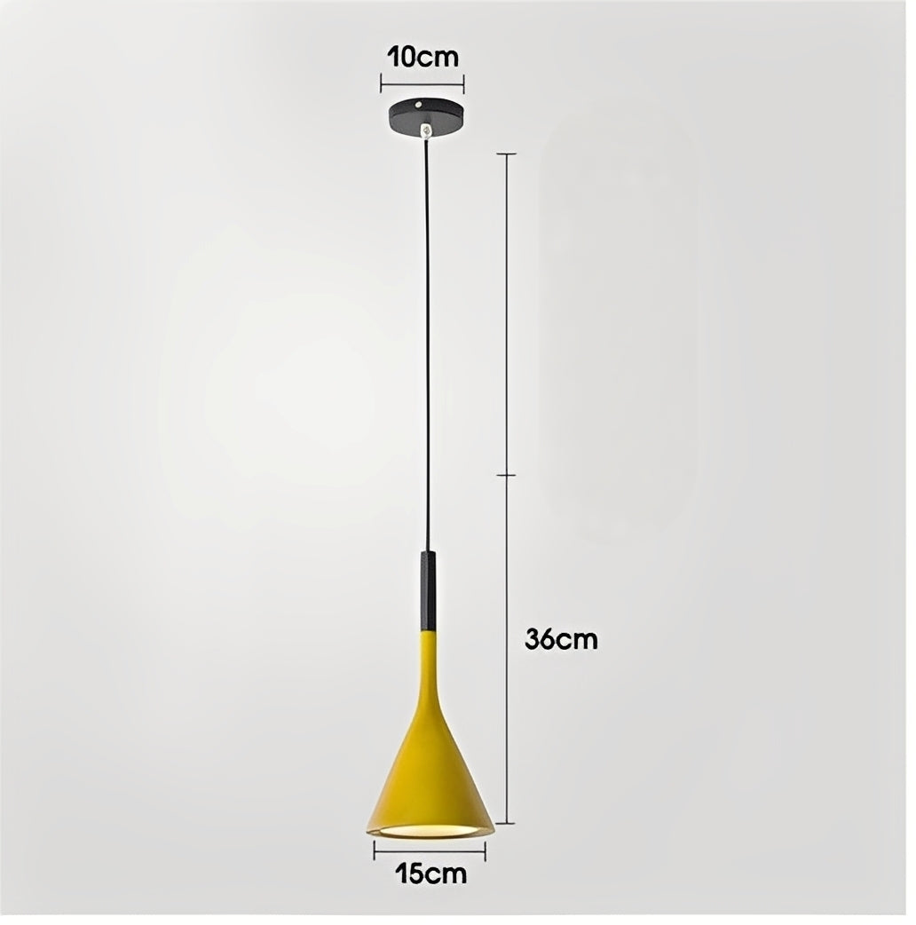 Arashi – Zeitgenössische Hängelampe aus Aluminium mit Horn-Design