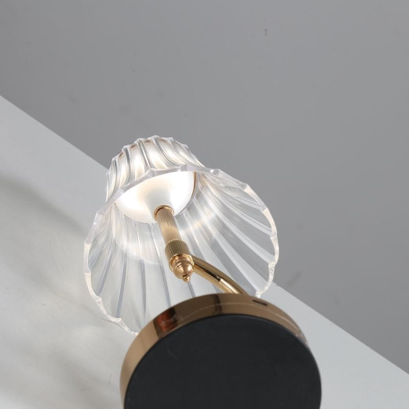 Emiko – Goldene Kristall-Tischlampe im Retro-Stil