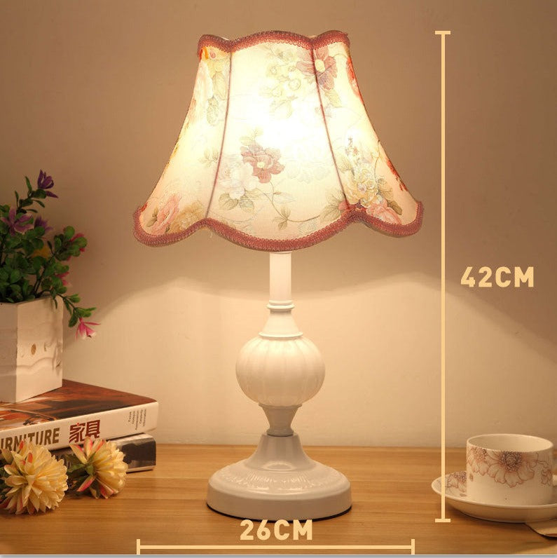 Miyako – Edle Tischlampe aus Glas