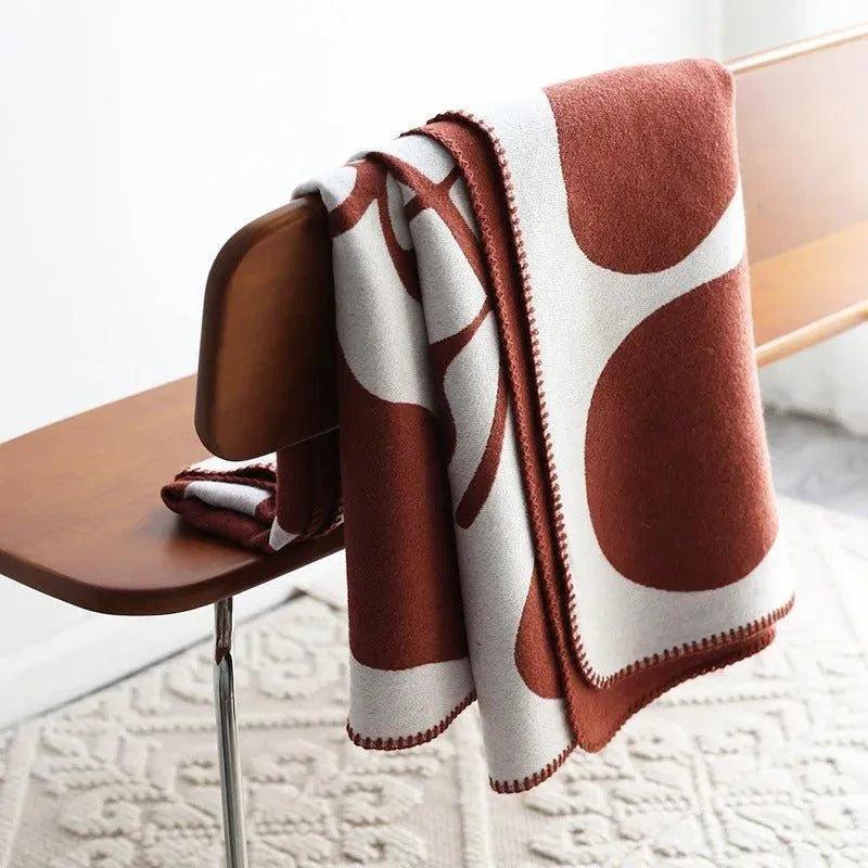 Akemi – Jacquard-Cashmere-Wolldecke