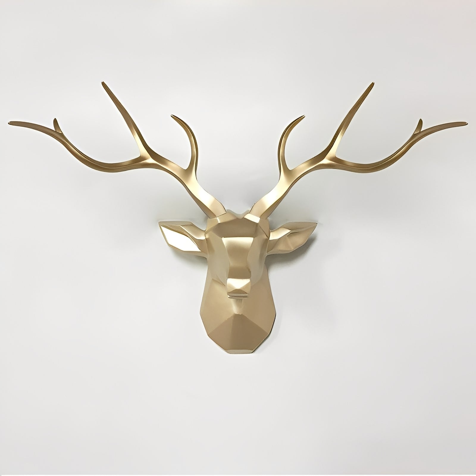 Arlo – Hirschgeweih Wanddekoration aus Kunstharz