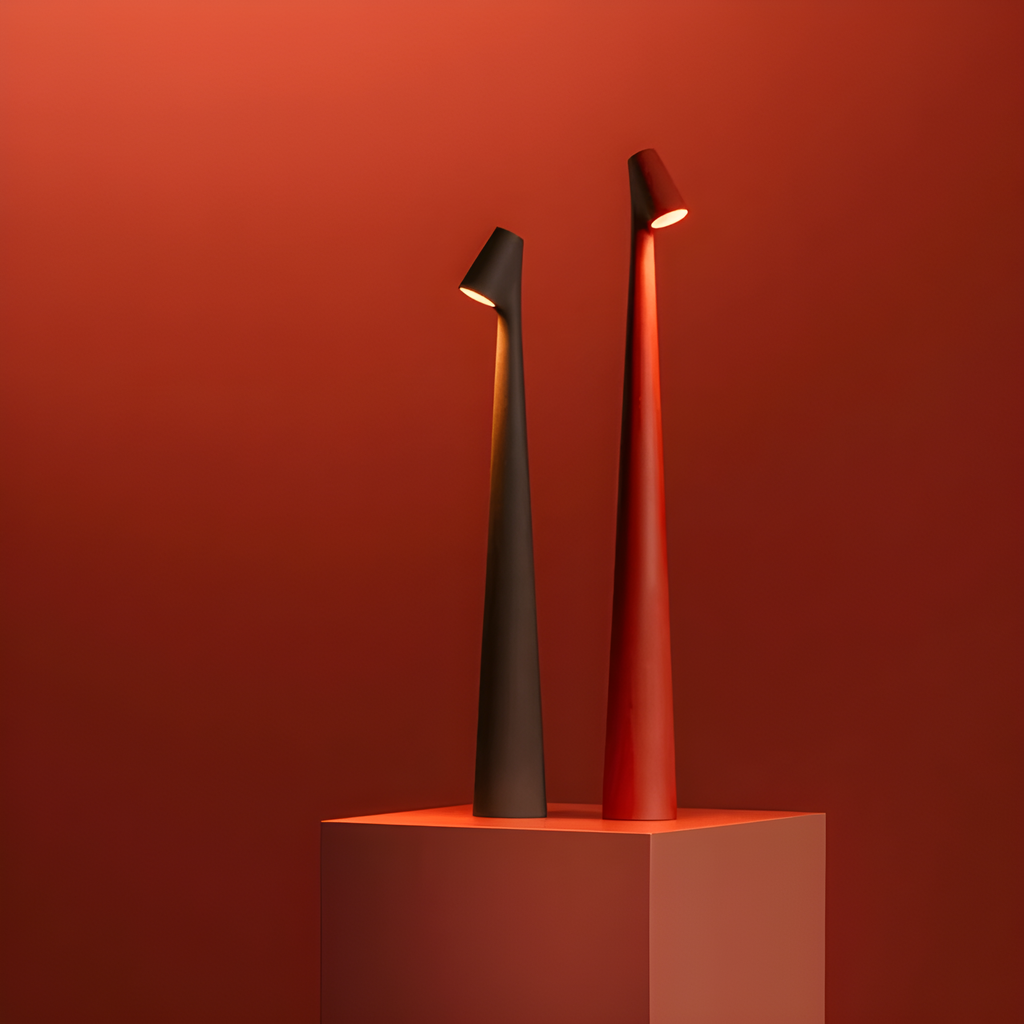 LichtRein – Kabellose LED-Tischleuchte mit Touchfunktion & schlankem Design
